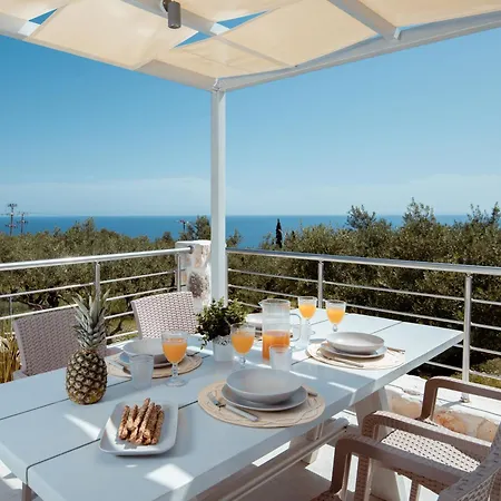 Kamaria With Private Pool And Sea View, By Zantewize Alykes (Zakynthos)